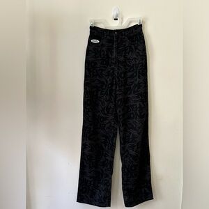 No Fear x H&M colab loose fit twill pants.